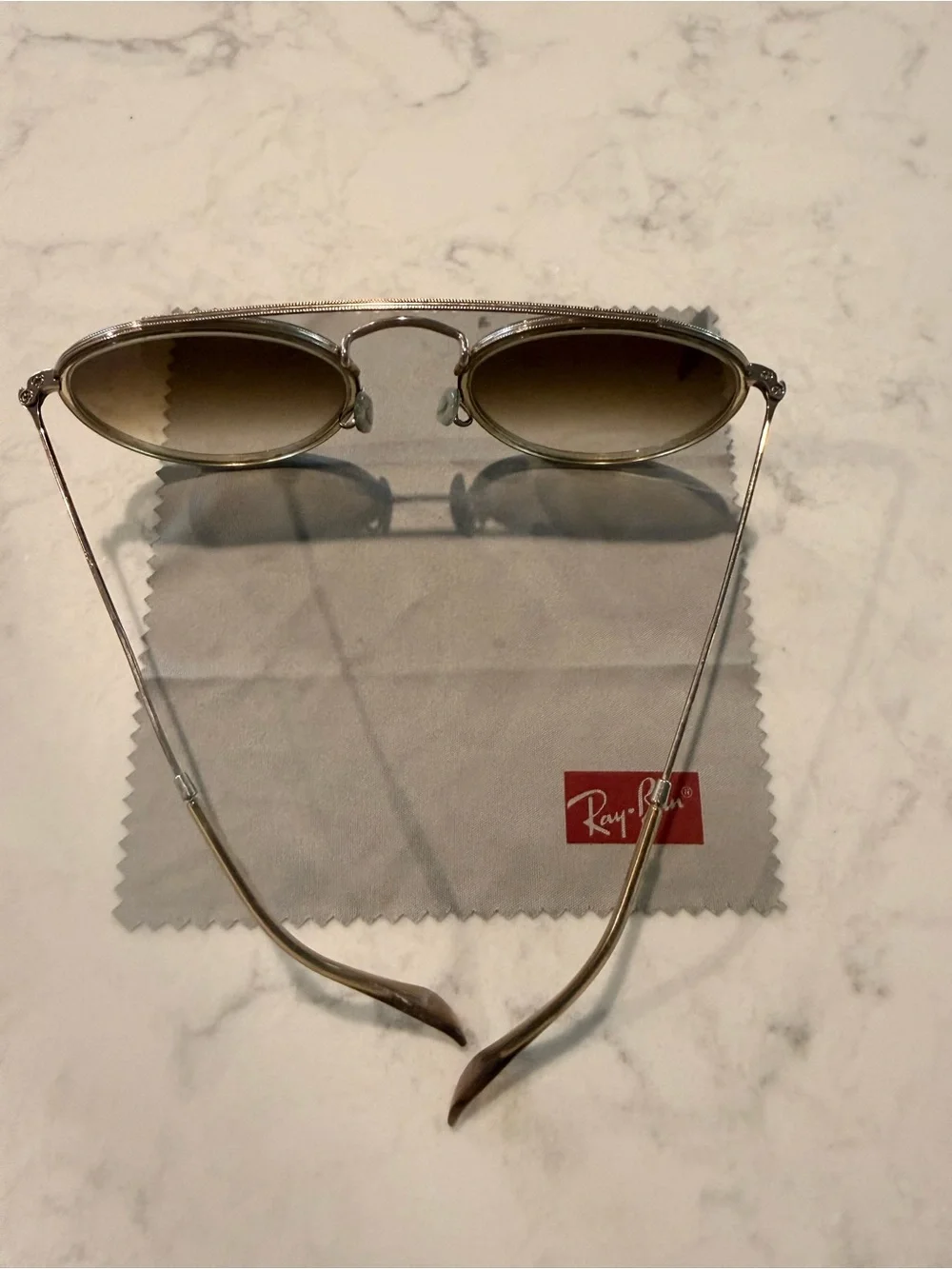 Ray-Ban authentic ray